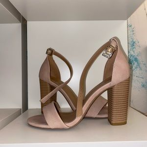 Block heel sandals
